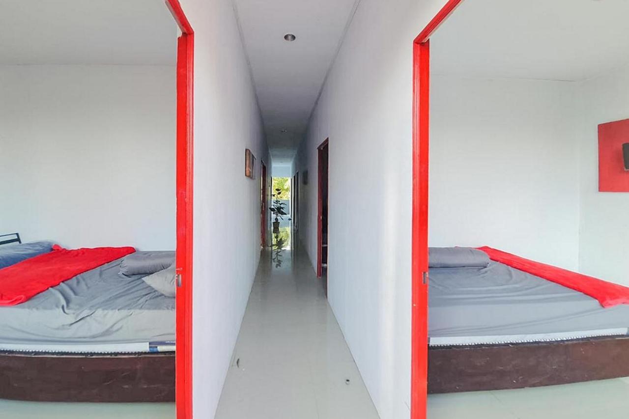 Sky Residence Tomohon Mitra Reddoorz Exterior photo